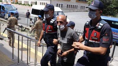 Tarım aracı için amcasını öldürdü