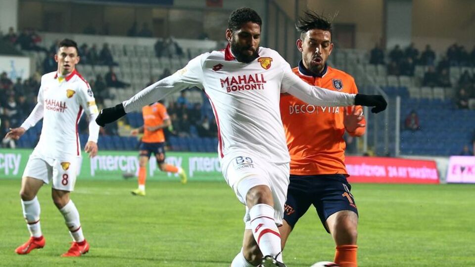 Göztepe'de 2 ayrılık daha