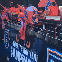 Başakşehir'den şampiyonluk turu