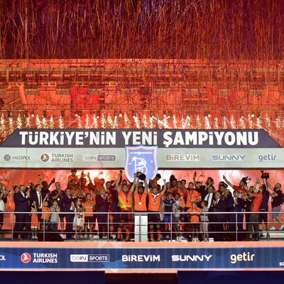 Geceye damga vuran görüntüler