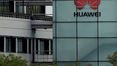 ABD'den Huawei'nin bazı çalışanlarına vize yasağı!