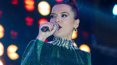 Demet Akalın'dan o akıma tepki