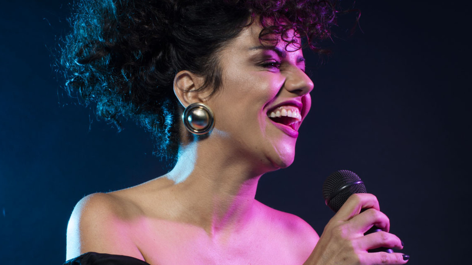 Duygu Soylu'dan Kara Elmas