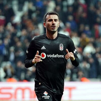 Oğuzhan Özyakup, Beşiktaş'a geri döndü