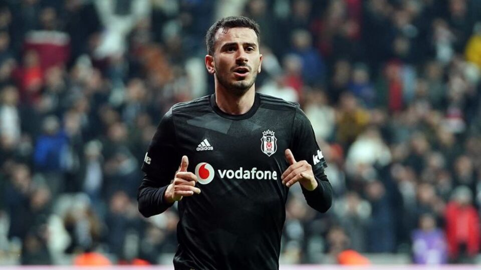 Oğuzhan Özyakup, Beşiktaş'a geri döndü