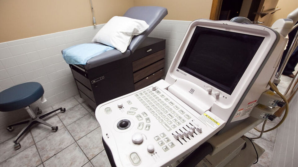 AYM'den ders niteliğinde kürtaj kararı