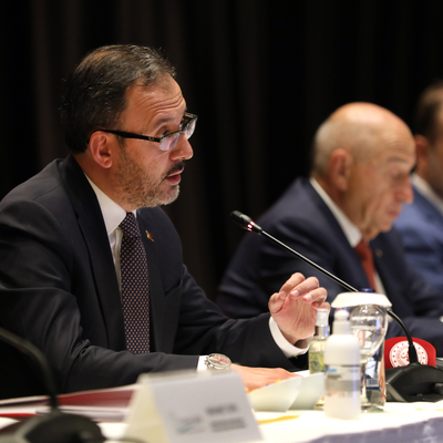 Küme düşme kaldırıldı, yabancı kararı ertelendi