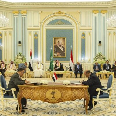 BAE destekli Güney Geçiş Konseyi 'özerklik'ten vazgeçti