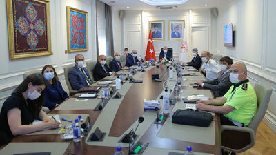 İçişleri Bakanlığı'nda bayram zirvesi