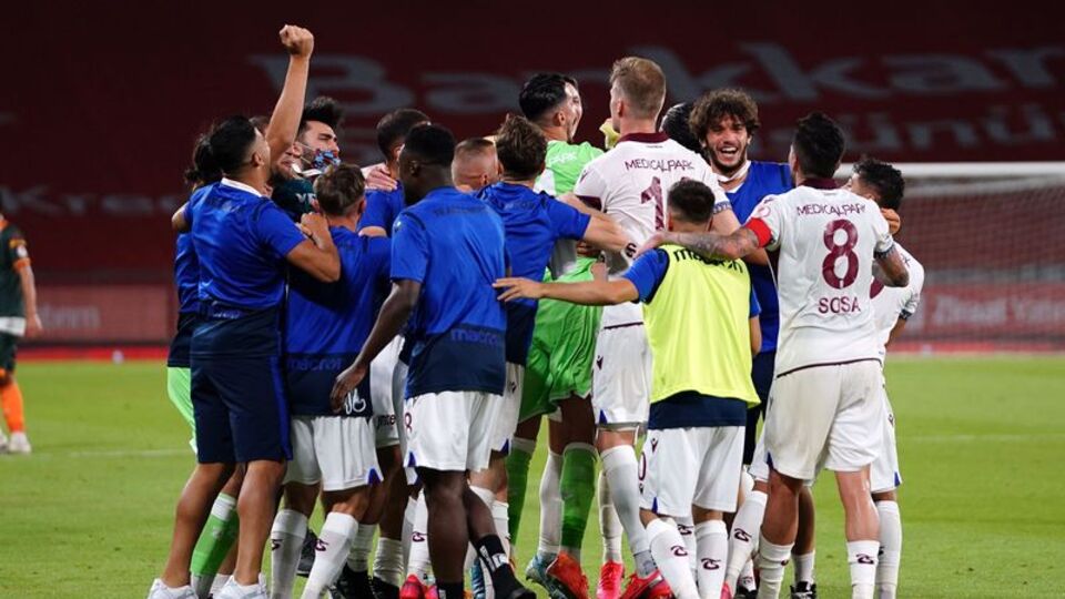 Erdoğan'dan Trabzonspor'a tebrik