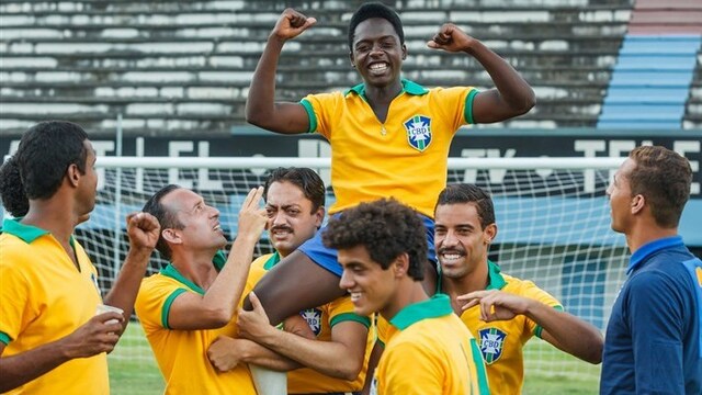 Pele: Bir Efsanenin Doğuşu filmi oyuncuları kimler