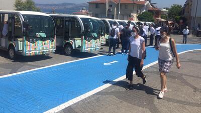 Sefere başladı, ilk yolcularını taşıdı!