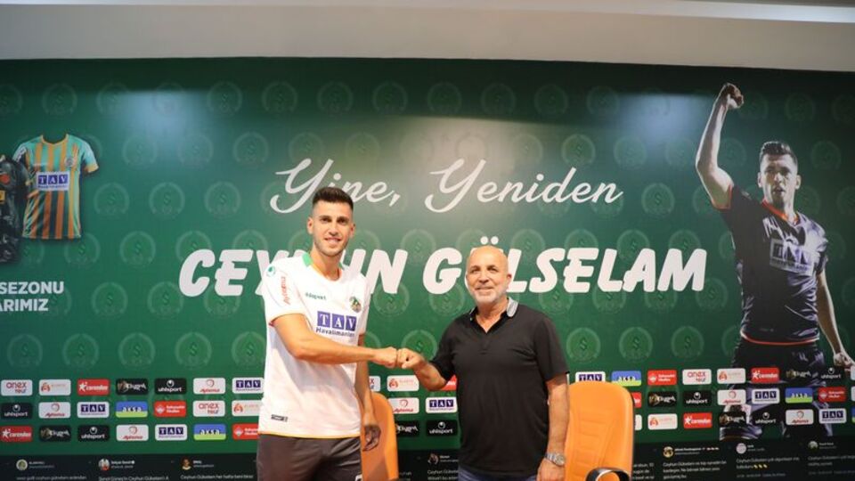 Ceyhun'la sözleşme uzatıldı