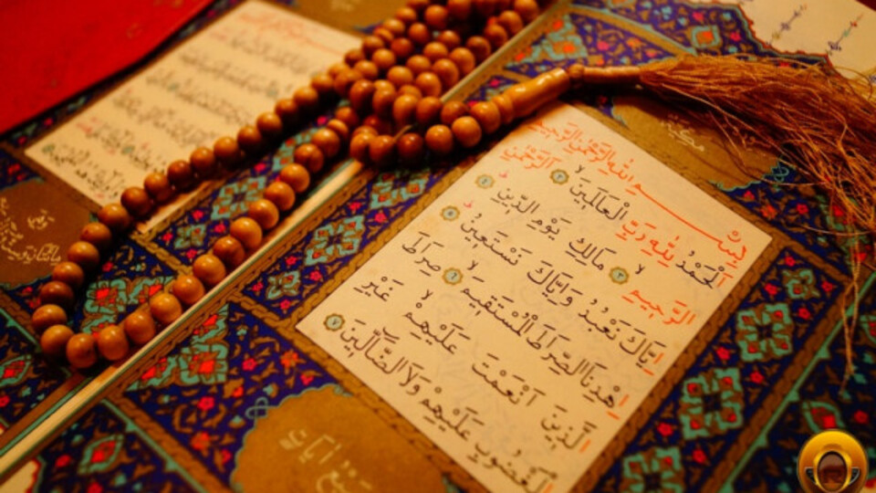 İhlas suresi Türkçe ve Arapça okunuşu