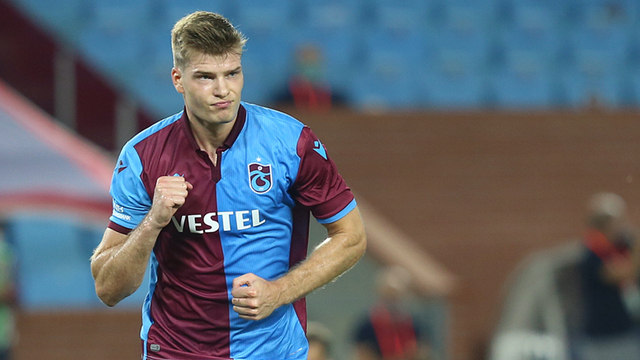 Alexander Sörloth sezona damga vurdu