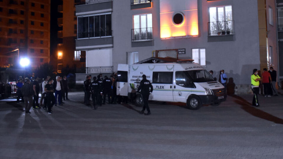 Eski sevgili dehşeti! 4 kişi hayatını kaybetti