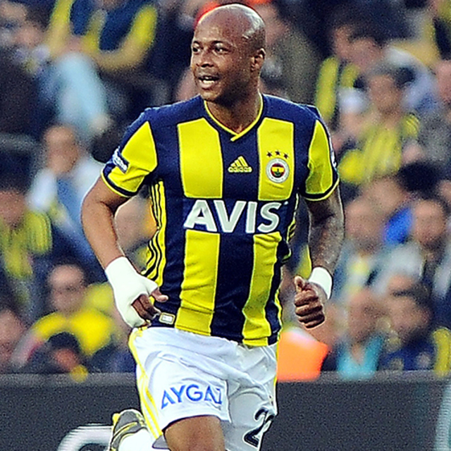 Fenerbahçe'de ıslıklandı, PSG'ye gidiyor