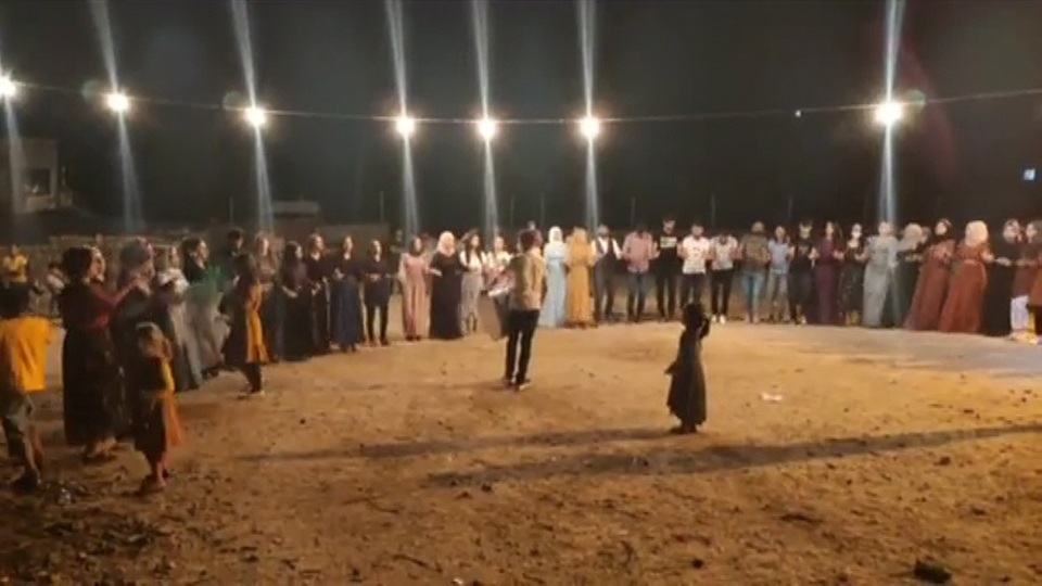 Maskesiz ve sosyal mesafesiz 3 gün süren düğün!