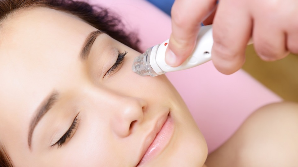 Yüzdeki kılcal damarları gideren altın öneriler