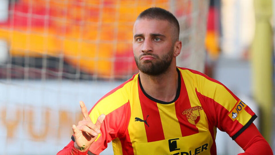 F.Bahçe'den Alpaslan zirvesi!