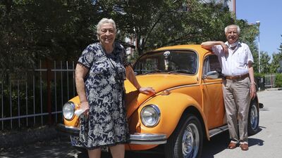 Yaşlı çiftin 'Vosvos' tutkusu