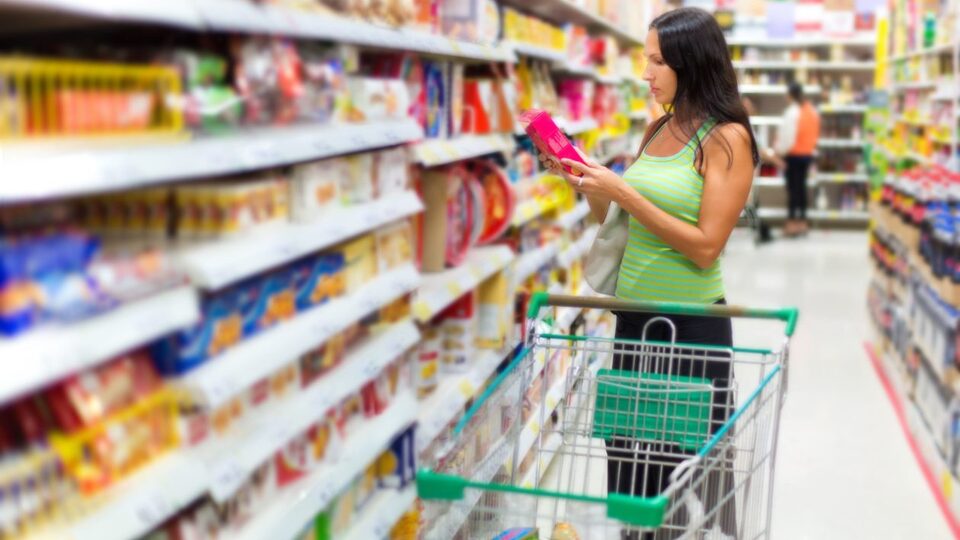 Enflasyon beklentinin altında arttı