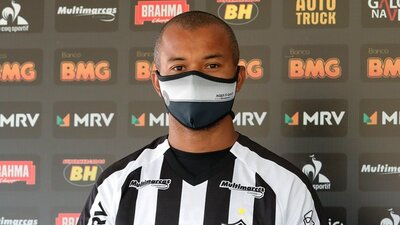 Mariano imzayı attı