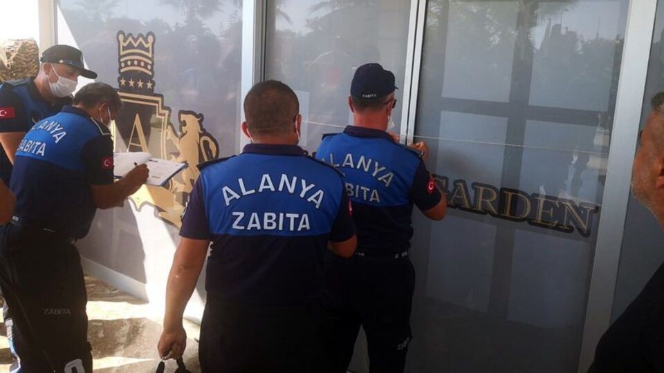 İşletme ruhsatı olmadığı iddia edilen otel mühürlendi