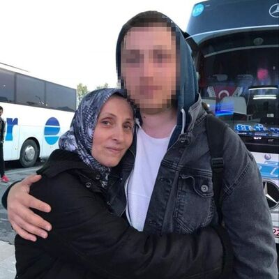 Domuz sanarak ateş açtı, eşini öldürdü