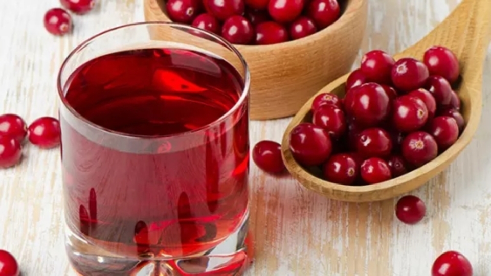 Kızılcık suyunun sağlığa yararları