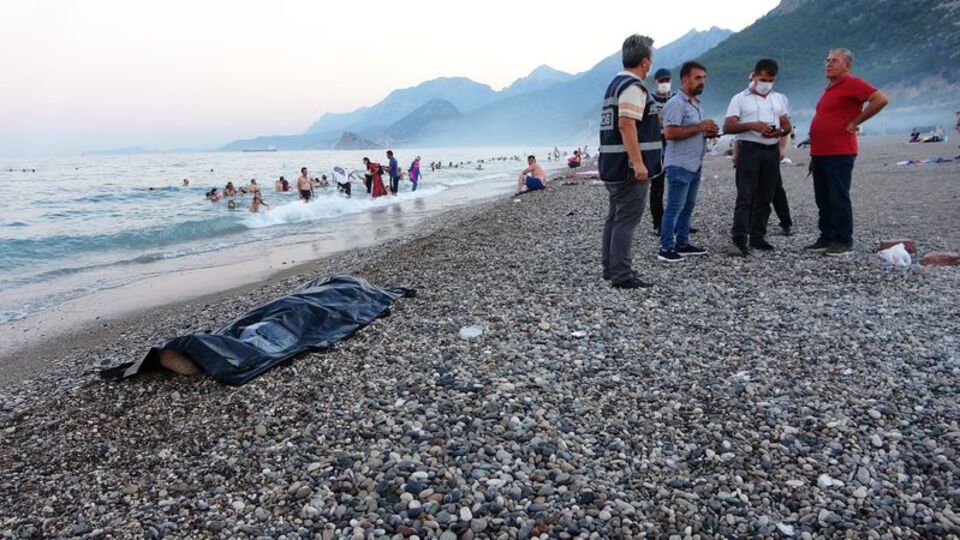 'Bu da bizim ayıbımız' dedi ve o anları kaydetti