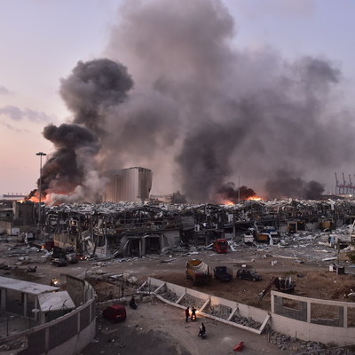 Lübnan'ı sarsan patlamada soru işaretleri!