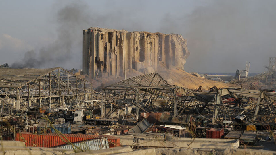Beyrut'u felakete sürükleyen gemi İstanbul Boğazı'ndan geçen gemi mi?