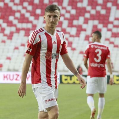 Mert Hakan Yandaş, Fenerbahçe'de!