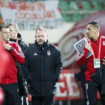 Beşiktaş'ta sürpriz ayrılık!