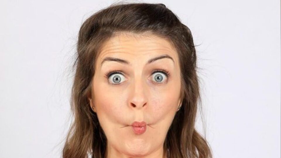 Cilt bakımında yüz yogası teknikleri