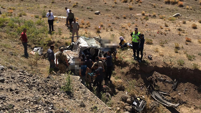 Ağrı'da feci kaza: 4 ölü, 1 yaralı!