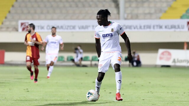 N'Sakala transferini açıkladı!