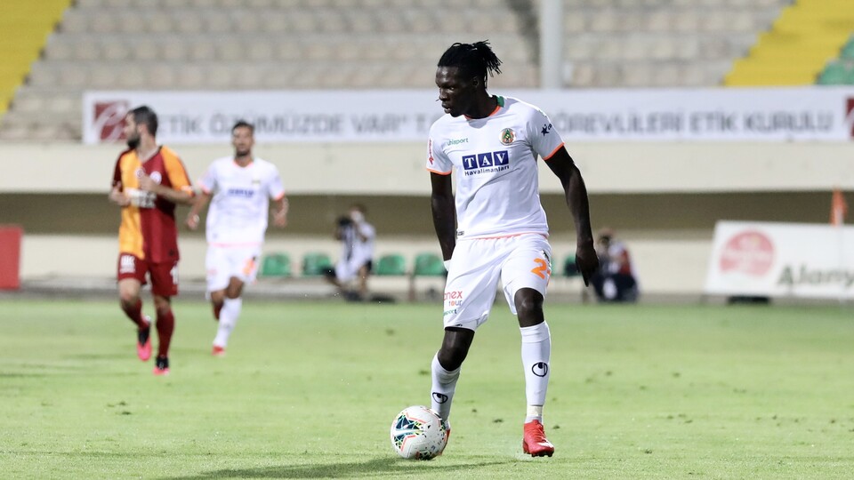 N'Sakala transferini açıkladı!