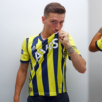 Mert Hakan Yandaş, Fenerbahçe'de!