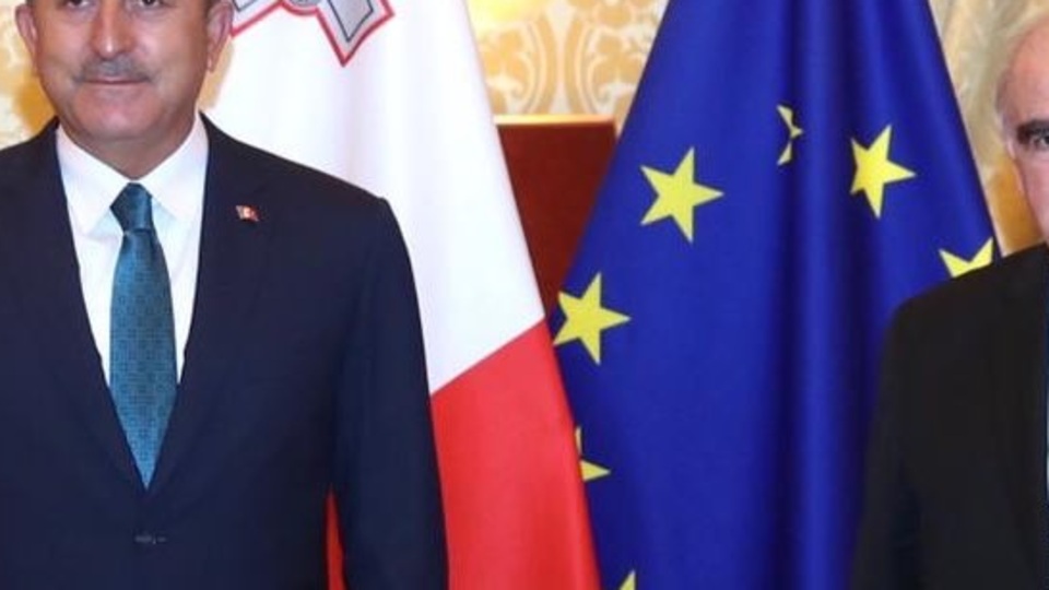 Çavuşoğlu, Malta Cumhurbaşkanı Vella ile görüştü