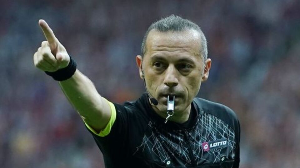 UEFA'dan Cüneyt Çakır'a görev