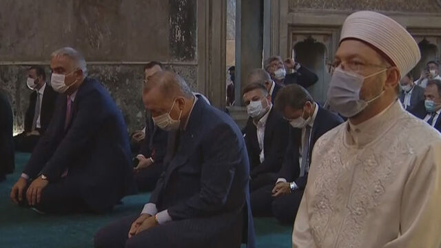 Cumhurbaşkanı Erdoğan Ayasofya'da