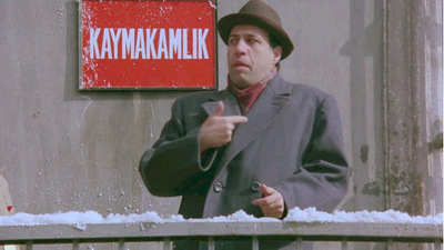 Deli Deli Küpeli filmi oyuncuları ve konusu