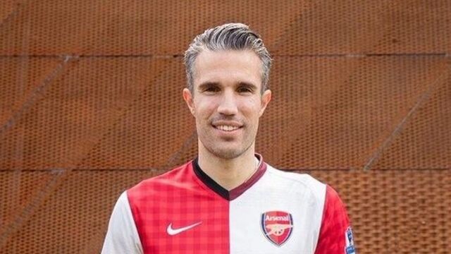 RvP, Feyenoord'da yardımcı antrenör oldu