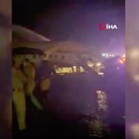 Hindistan havayolları uçağı iniş sırasında ikiye bölündü!