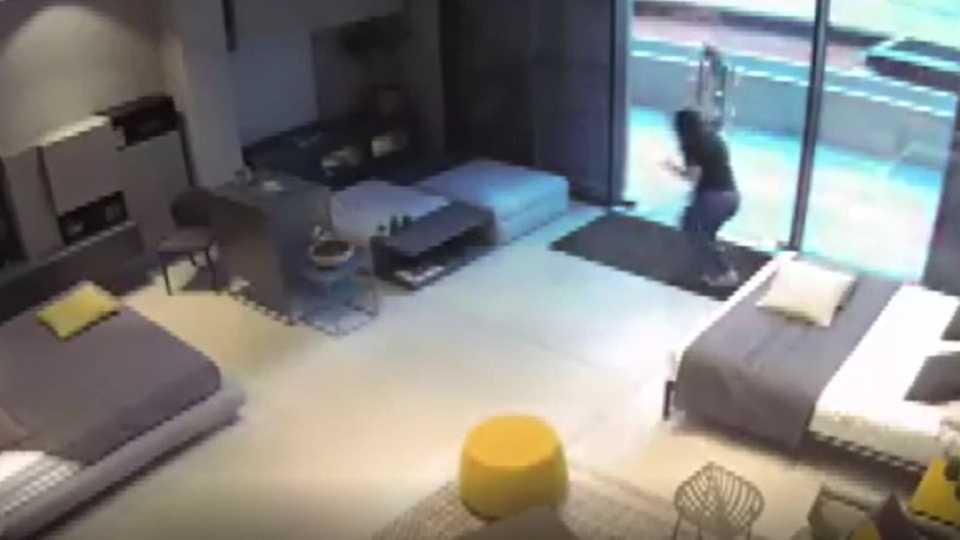 Faciaya saniyeler kala!