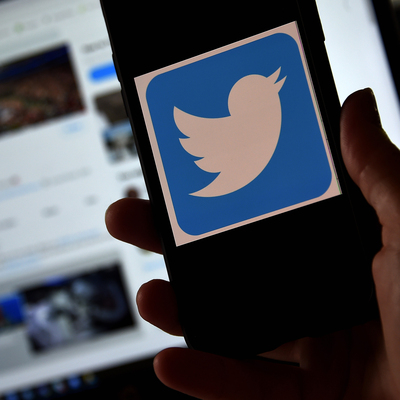 Twitter'da devlet bağlantısına etiket!