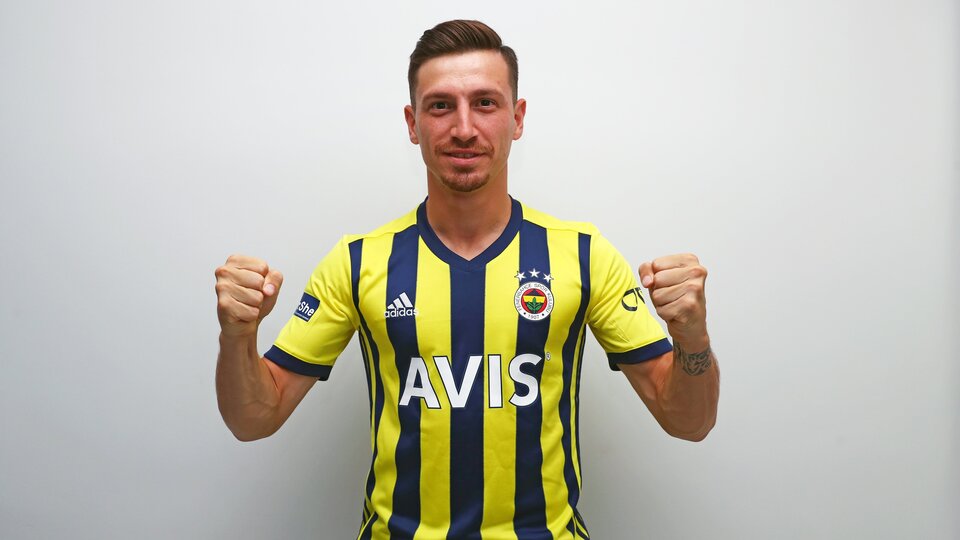 Yayıncı kuruluştan Fenerbahçe'ye telif şoku!