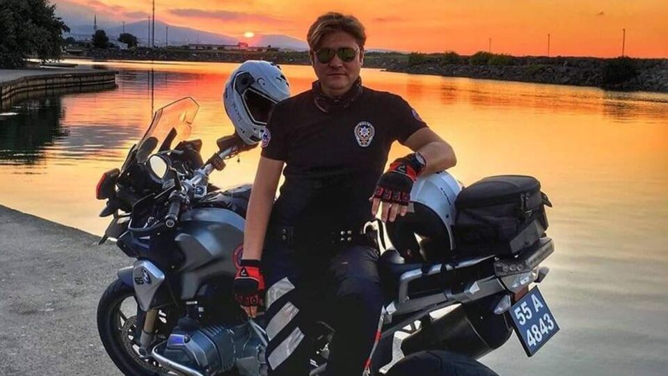 Kaçan aracı kovalayan Yunus polisi kazada şehit oldu